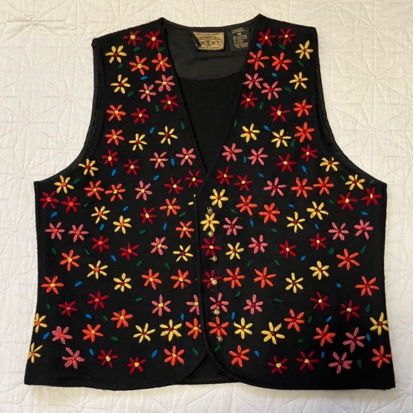 Vintage Jackets & Blazers - Vintage Floral Embroidered Black wool Vest size Medium cottagecore
